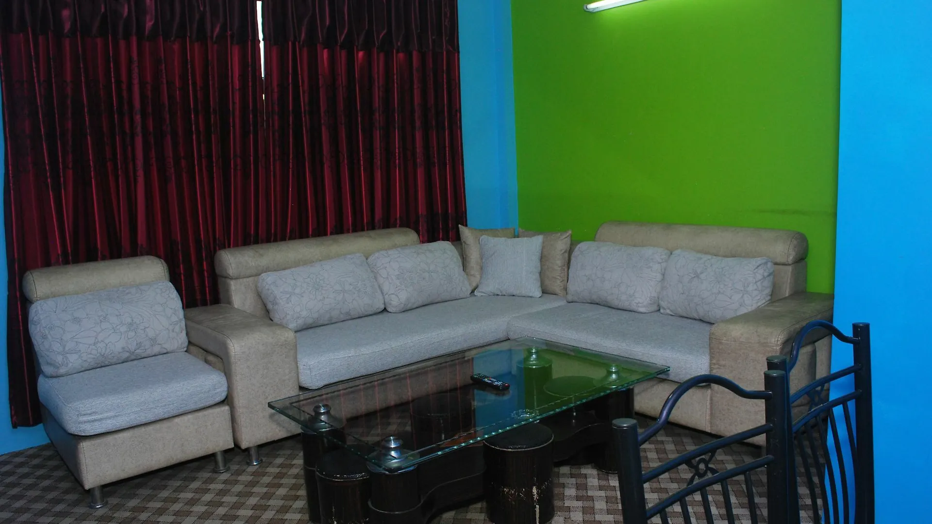 Three Boys Apartment Kathmandu 2*,